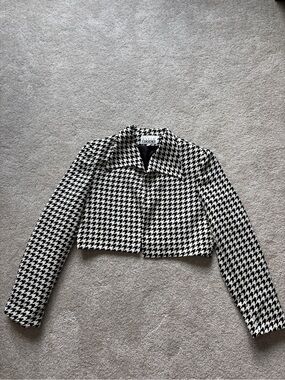 Vintage David Bijoux Black White Houndstooth Cropped Blazer